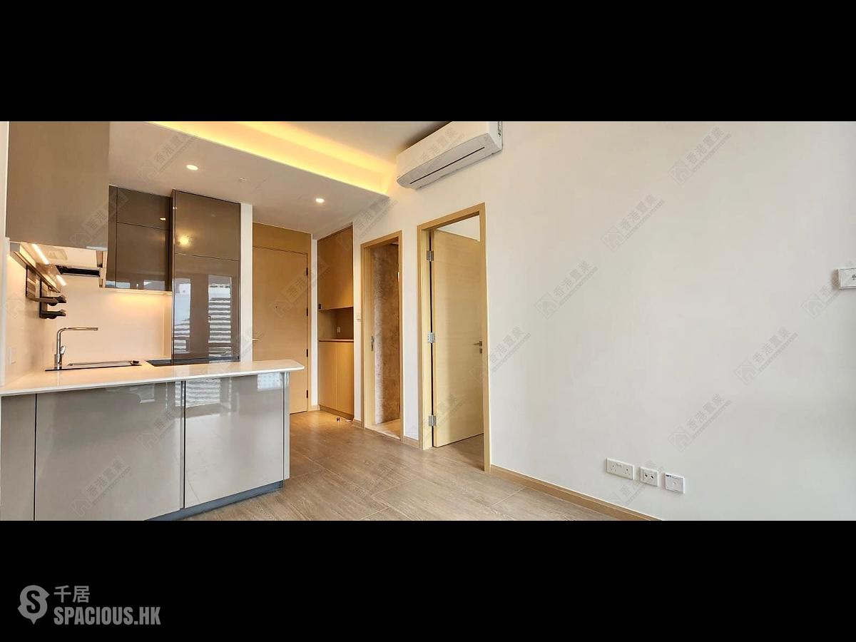 Wong Chuk Hang - The Southside Phase 2 La Marina Block 2 (2B) 01