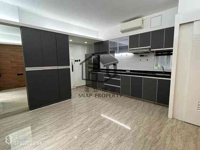 Kennedy Town - Jade Court Block B 01