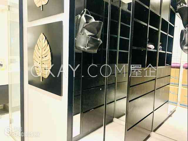 Sheung Wan - Mandarin Building (J Plus) 04