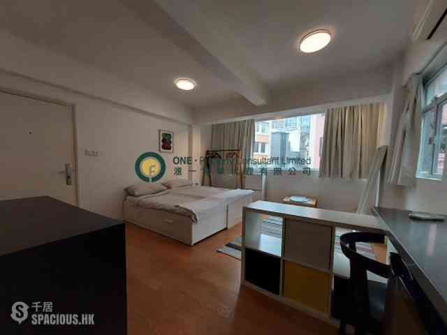 Sai Ying Pun - 16-20, Pok Fu Lam Road 01