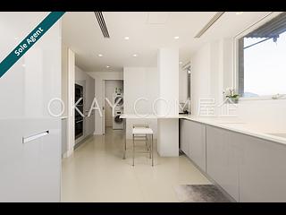 The Peak - Vivian Court 10