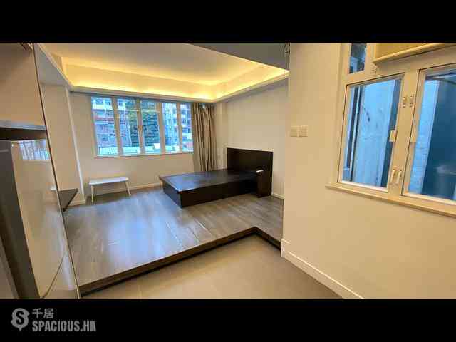 Sai Ying Pun - 71-73, First Street 01