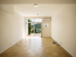 Chung Hom Kok - 30, Cape Road 02