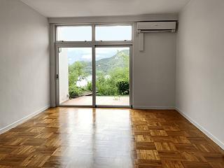 Chung Hom Kok - 30, Cape Road 09