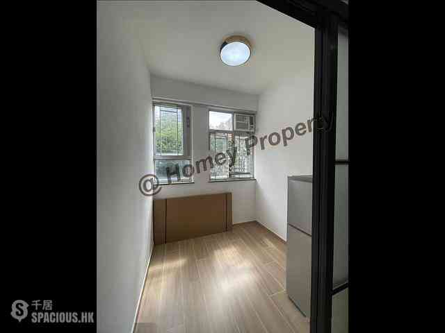 Prince Edward - Wai Yip House 02