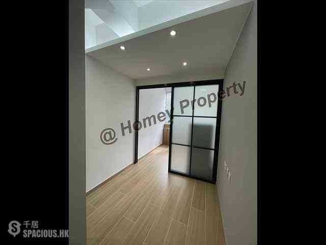 Prince Edward - Wai Yip House 03