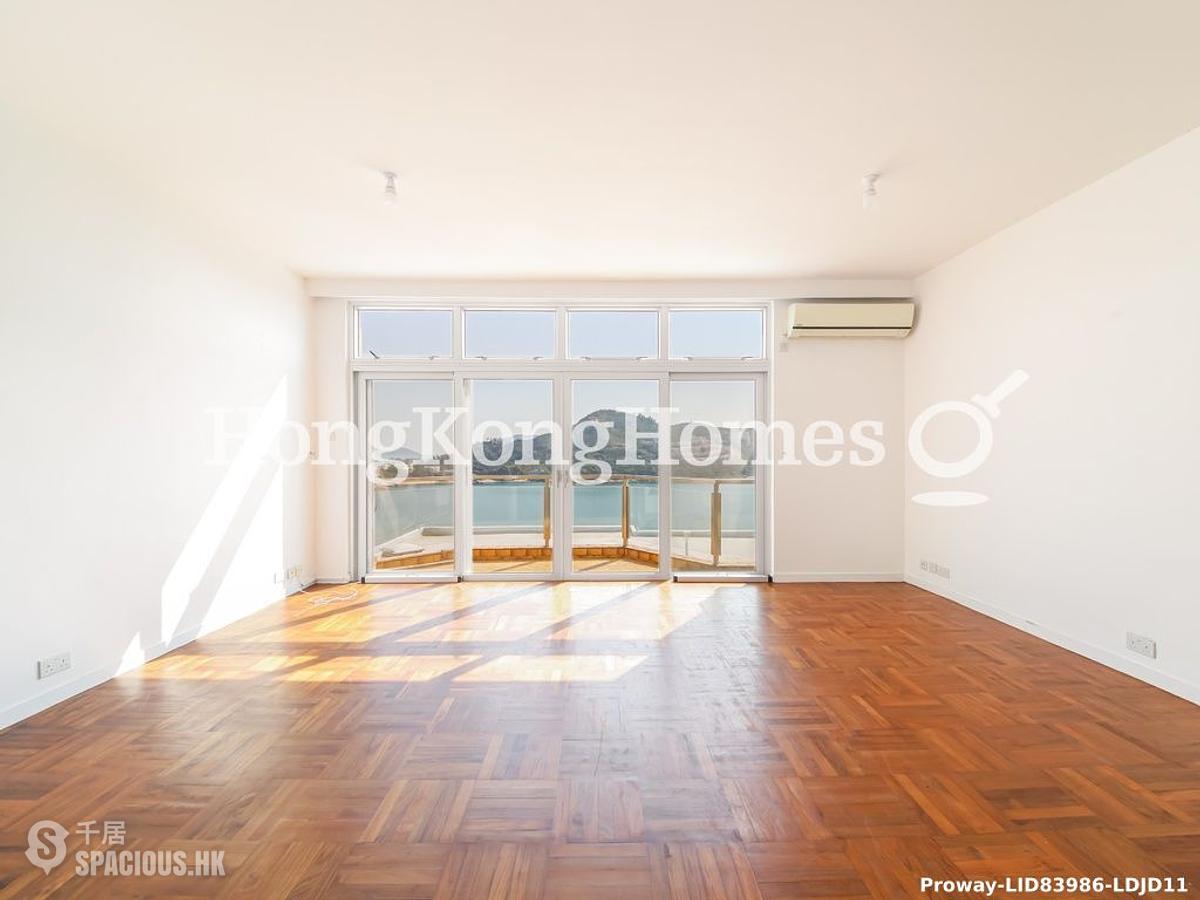 Chung Hom Kok - 30, Cape Road 01