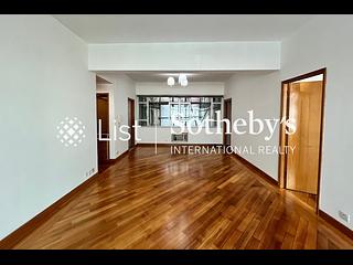 Mid Levels Central - Chenyu Court 03