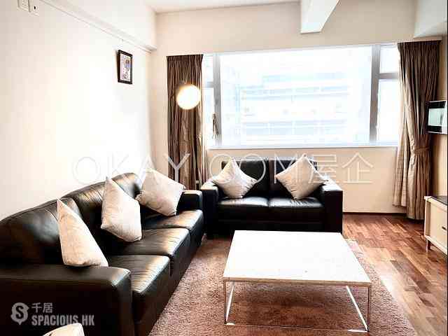Wan Chai - Kiu Hong Mansion 03