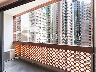 Mid Levels Central - Jing Tai Garden Mansion 03