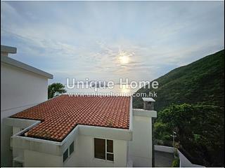 Chung Hom Kok - Horizon Ridge 04