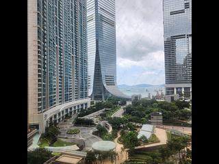 West Kowloon - The Arch Moon Tower (Block 2A) 04