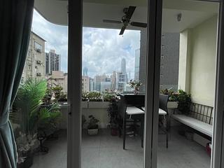 Mid Levels Central - Best View Court Block 66, Macdonnell Road 15