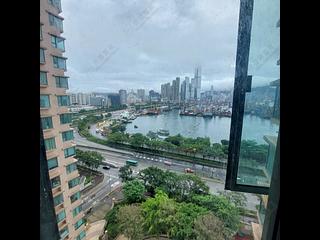 Tai Kok Tsui - Island Harbourview Block 9 02