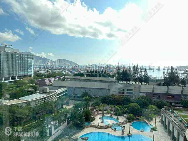 Tai Kok Tsui - Park Avenue Phase 1 Block 7 01