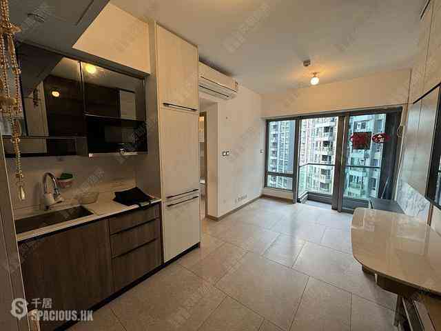 Pak Shek Kok - St Martin Phase 1 Tower 3 01