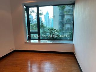 Mid Levels Central - 11, Macdonnell Road 05