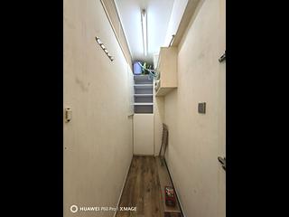 Causeway Bay - Fairview Mansion 09