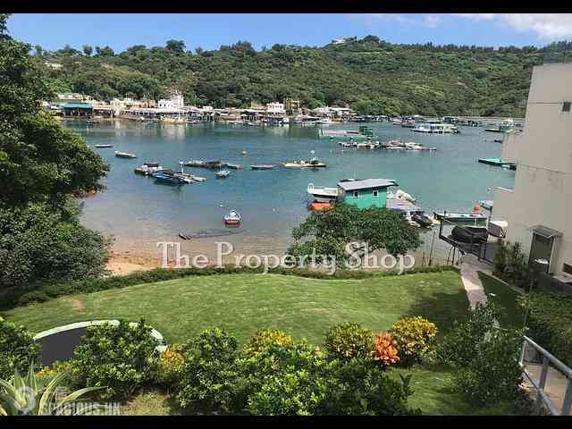 Clear Water Bay - Po Toi O Tsuen 01