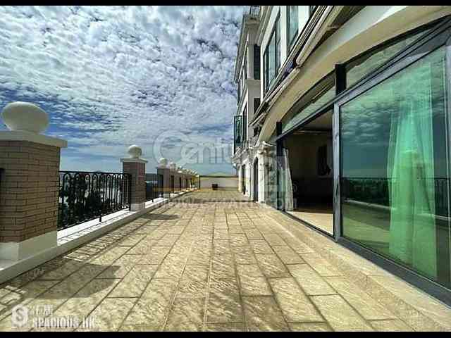 The Peak - Villa Rosa 01