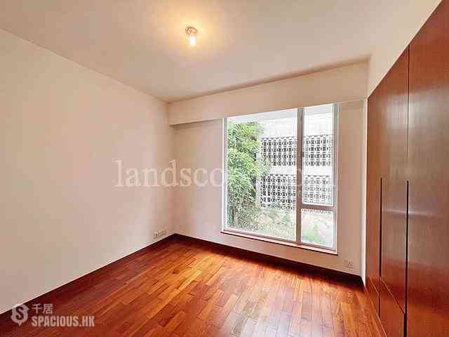 Chung Hom Kok - Horizon Ridge 06