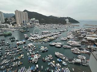 Ap Lei Chau - Marina South Block 1 02