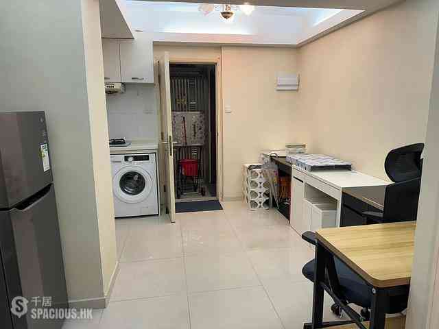 Wan Chai - Wing Tak Building Block A 01