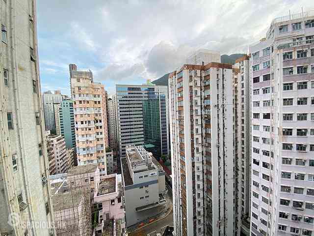 Sai Wan Ho - Po Man Building 01