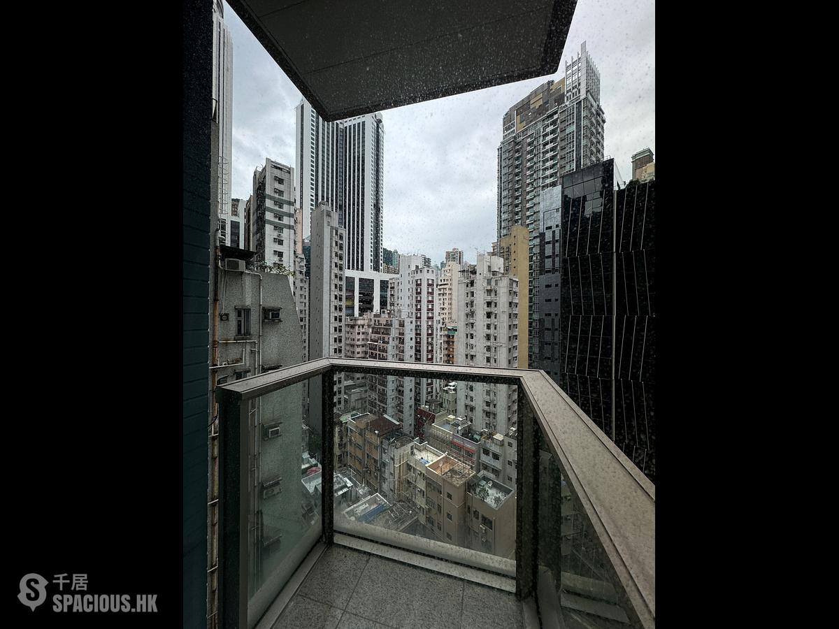 Wan Chai - The Avenue Phase 2 Block 1 01