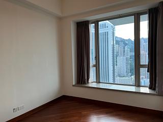 Wan Chai - The Avenue Phase 2 Block 3 09