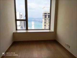 Sai Ying Pun - Island Crest 04