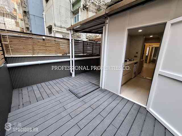 Happy Valley - 33-35, Yik Yam Street 01