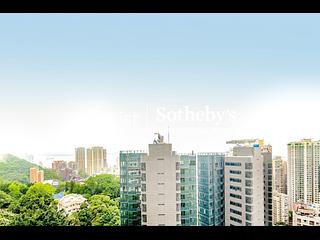 Mid Levels West - Cluny Park 03