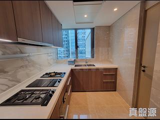 Cheung Sha Wan - Grand Victoria Phase 2 Grand Victoria II Block 1 06