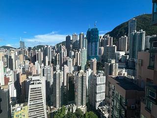 Sheung Wan - Queen's Terrace Block 1 03