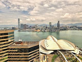 Wan Chai - Convention Plaza Apartments 04