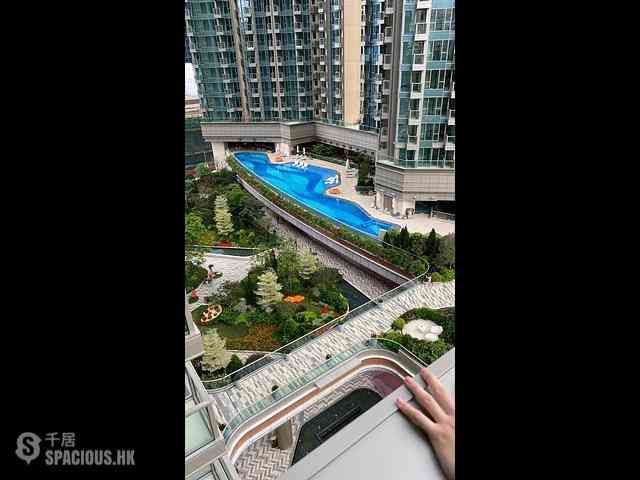 Ngau Tau Kok - Grand Central Phase 1 Block 2 03