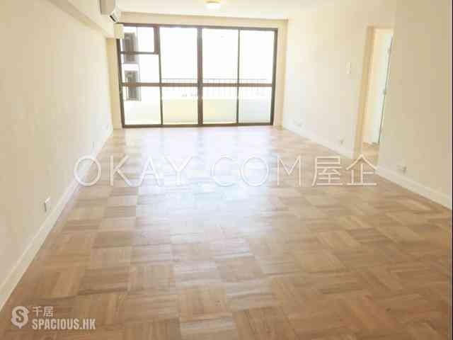 Yau Yat Chuen - Cheers Court 01