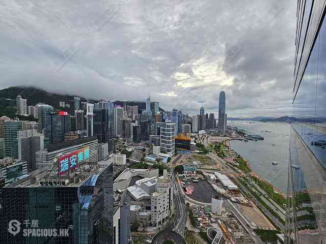 Wan Chai - Convention Plaza Apartments 01