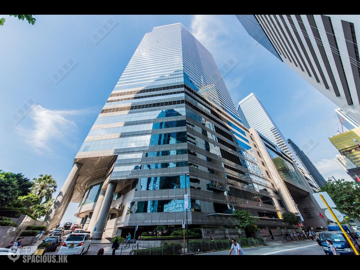 Wan Chai - Convention Plaza Apartments 01