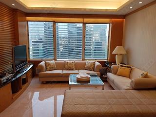 Wan Chai - Convention Plaza Apartments 04