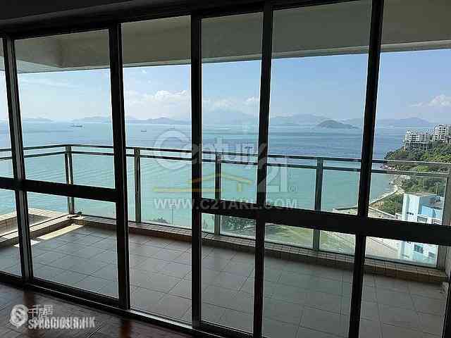 Pok Fu Lam - Scenic Villas 01