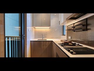 Wong Chuk Hang - The Southside Phase 2 La Marina Tower 2B 09