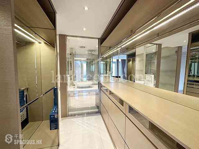山顶 - Guildford Court 05