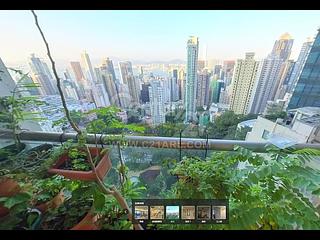 Mid Levels West - Hong Kong Garden 02