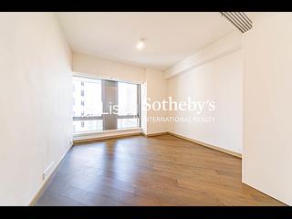 Mid Levels Central - 3, MacDonnell Road 08