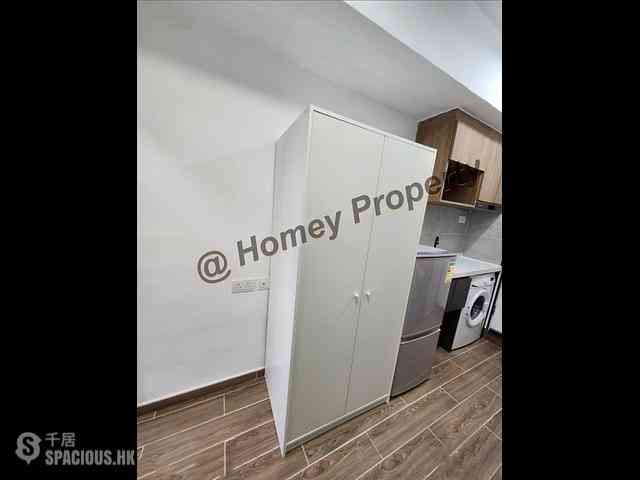 Mong Kok - Good Hope Building 02