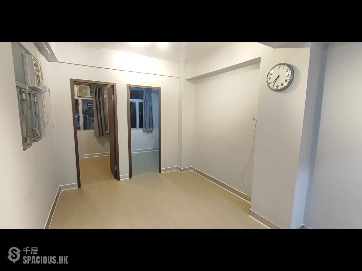 Sai Ying Pun - 19, Pok Fu Lam Road 01