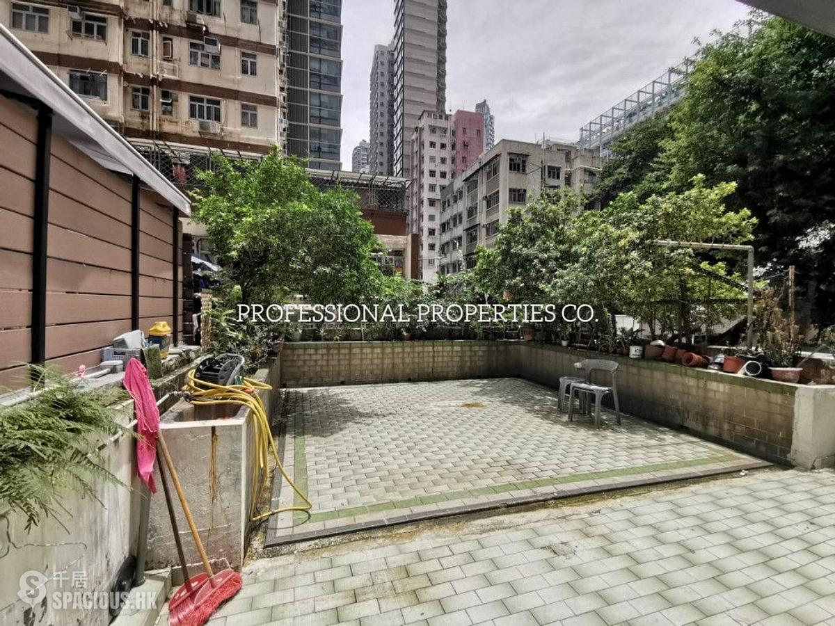 Shek Tong Tsui - Green View Court 01