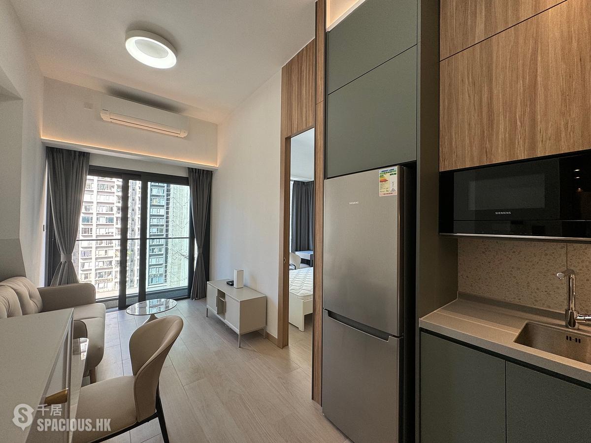 Sai Ying Pun - 50, Third Street 01